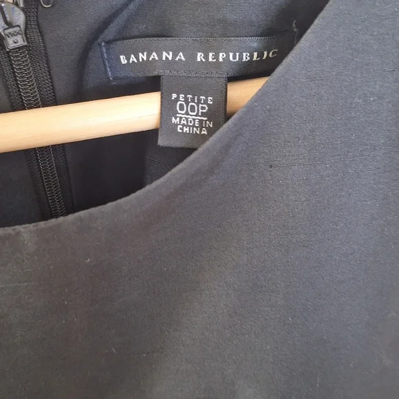 Banana Republic Silk Black Mini Dress - Picture 3 of 4